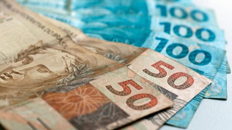 Prêmio da Quina acumula e chega a R$ 4,3 milhões; Confira os números sorteados!