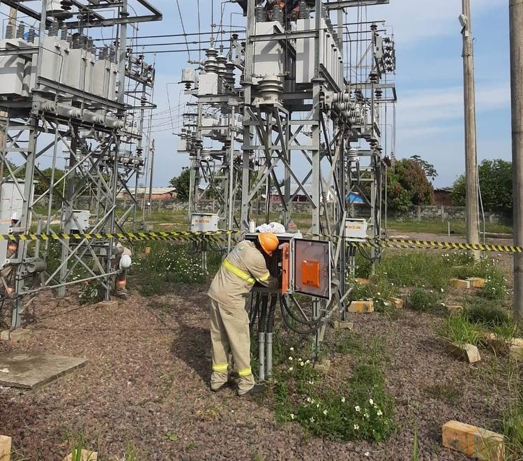 Manutenção e Chuvas Deixam Bairros de Manaus Sem Energia