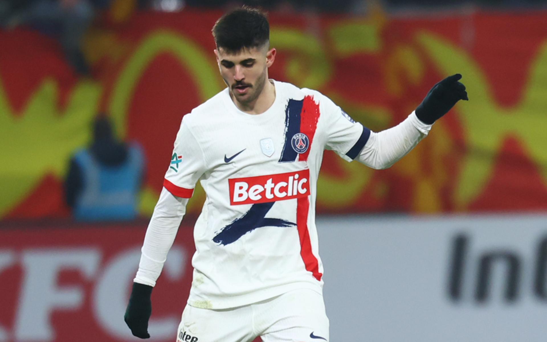 Lucas Beraldo no PSG