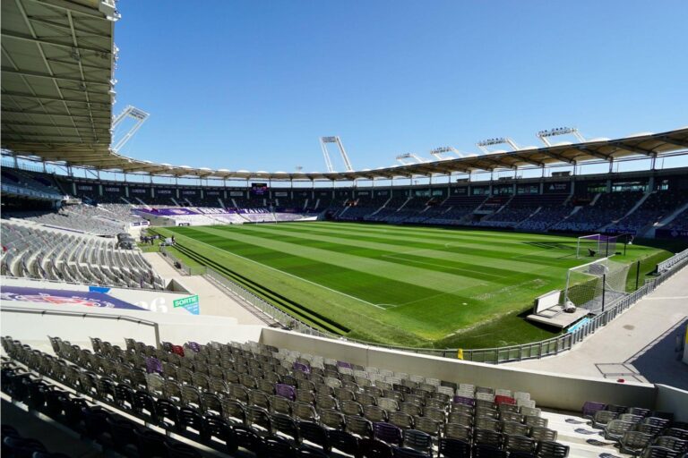 Toulouse e Monaco se enfrentam em partida decisiva pelo Campeonato Francês