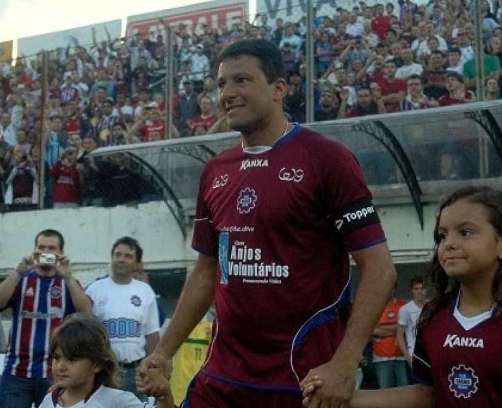 Washington é ídolo por Fluminense e Caxias