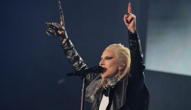 Lady Gaga será a atração principal do Coachella 2025 e um evento gratuito no Rio de Janeiro