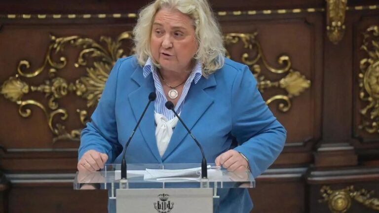 Valência Aprova Plano de Ajuste Financeiro para Controlar Gastos