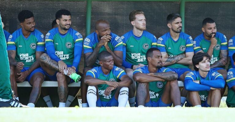 Goiás Enfrenta América-MG Sem Lucas Lovat