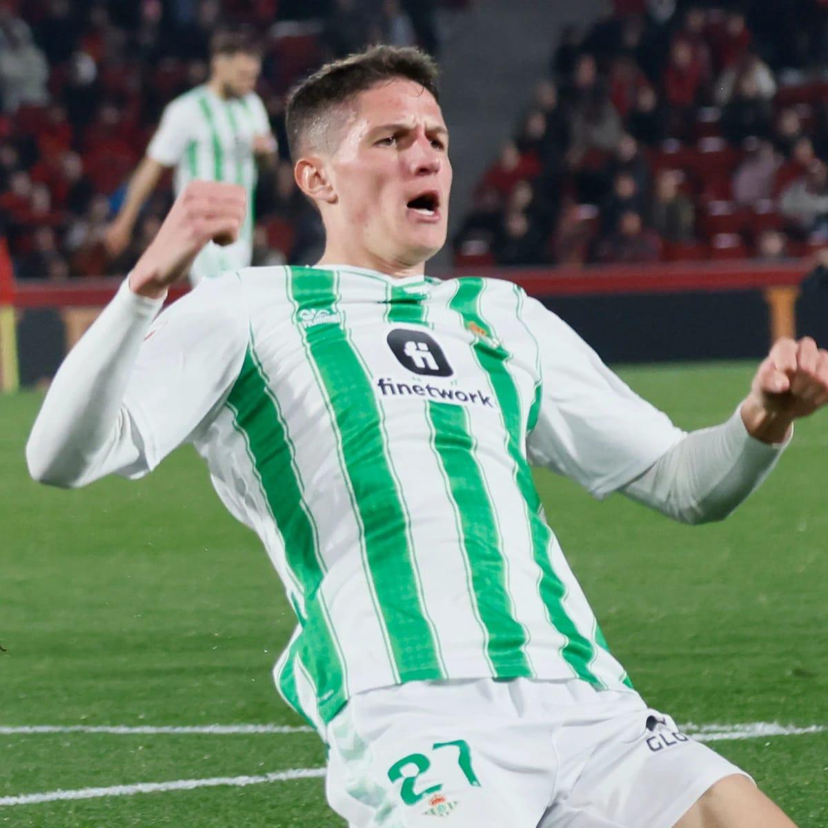 Sergi Altimira celebra gol