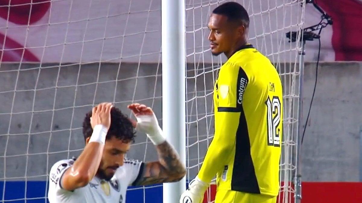 John em Estudiantes x Botafogo | Libertadores 2025