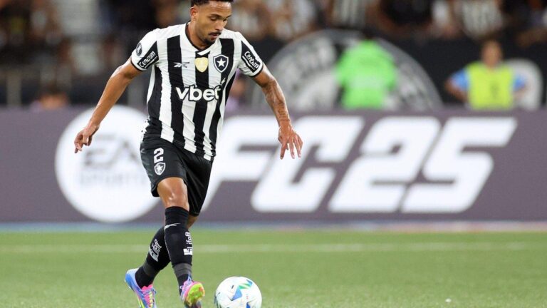 Vitinho Valoriza Elenco do Botafogo em Declarações Recentes
