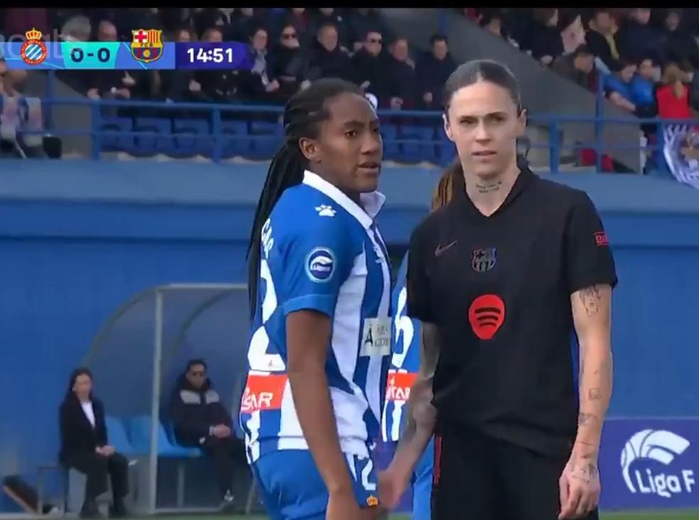 Jogadora do Barcelona é acusada de assédio durante partida da LaLiga feminina