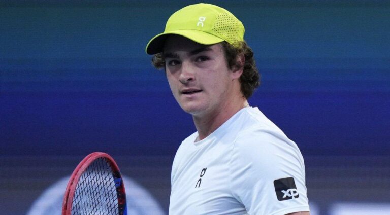 João Fonseca não participa do Masters 1000 de Monte Carlo e mira torneios futuros