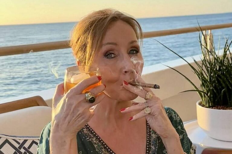 J.K. Rowling Celebra Decisão da Suprema Corte do Reino Unido sobre Sexo Biológico