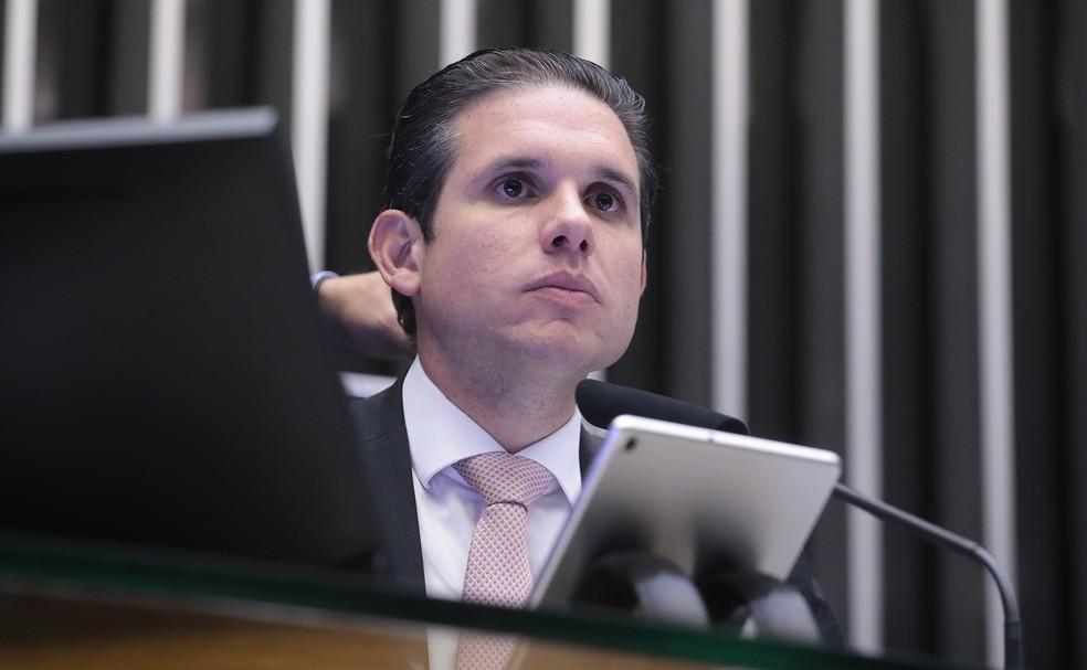 Hugo Motta durante sessão plenária