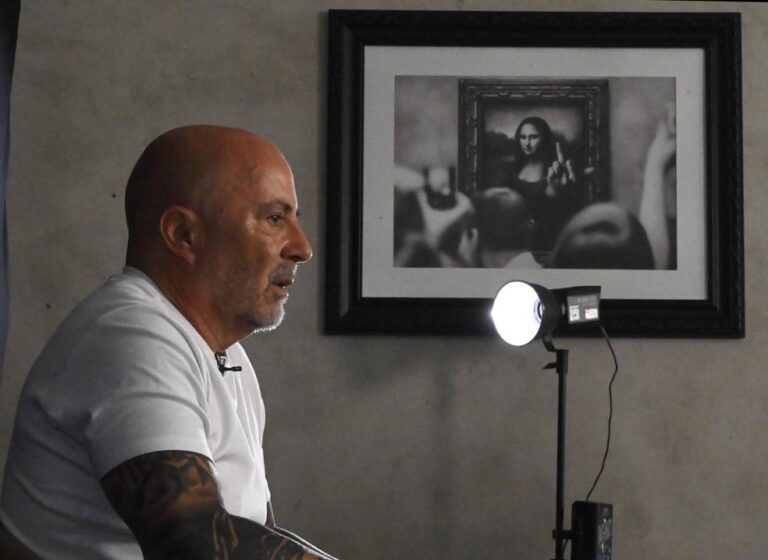 Santos Paralisa Negociações com Sampaoli e Avalia Novas Opções para Técnico