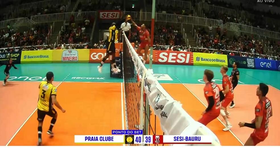 Sesi-Bauru, Praia Clube, Superliga masculina de vôlei, quartas de final, set longo