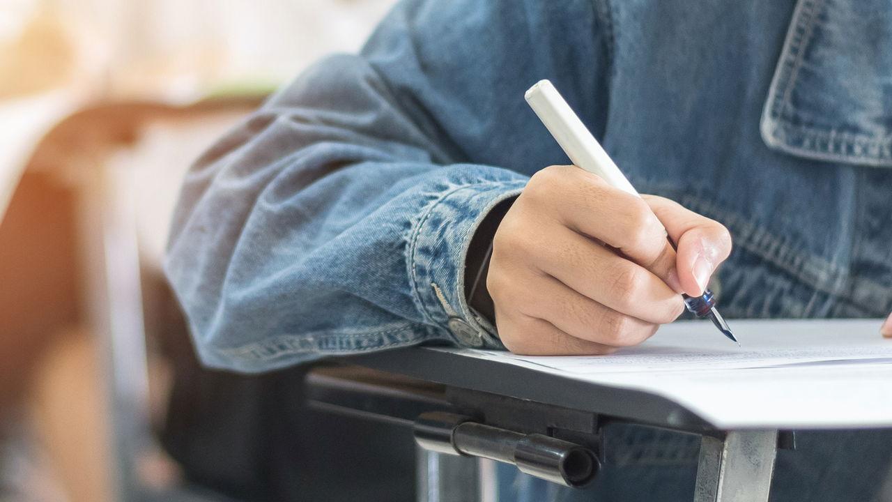 Concurso CONAB abre 403 vagas com salários de até R$ 8 mil