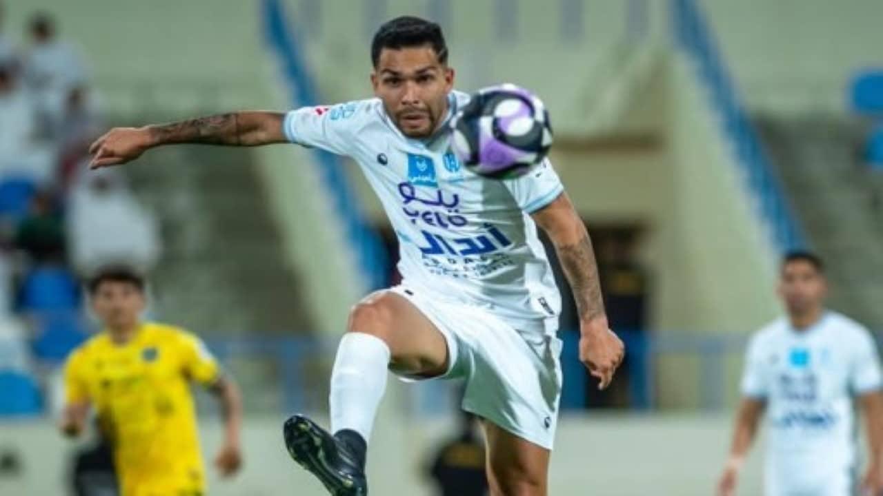 Jogadores do Al Okhdood