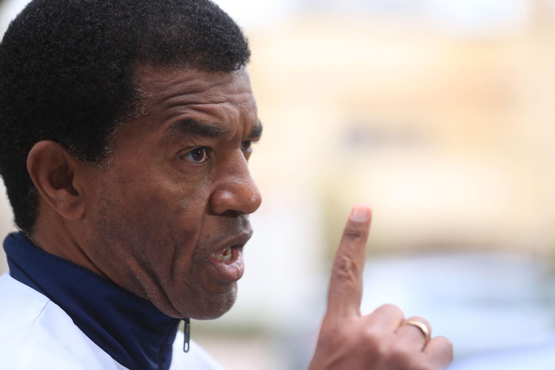 Entrevista a Julio César Uribe