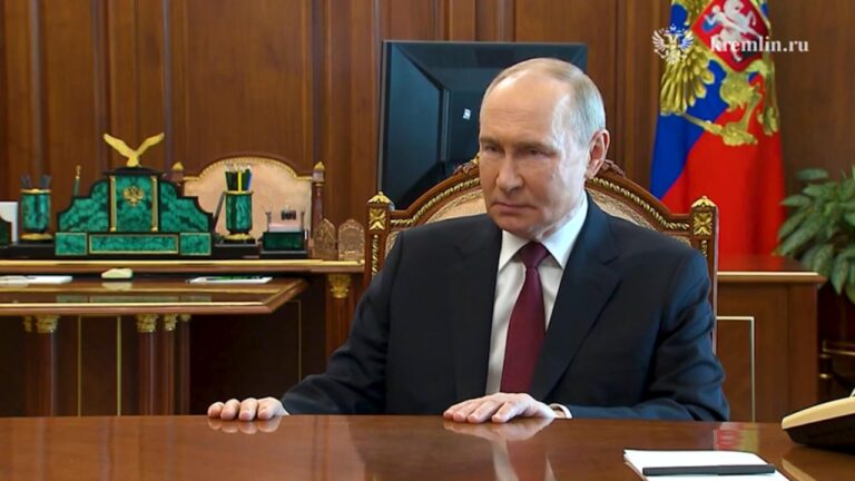 Vladimir Putin Anuncia Trégua Unilateral: Estratégias e Implicações no Conflito com a Ucrânia