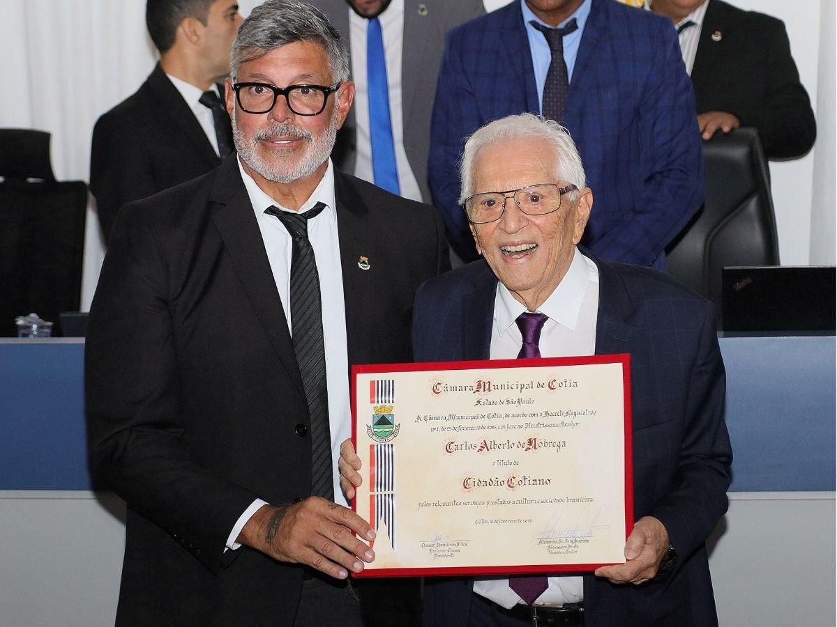 Homenagem a Carlos Alberto de Nóbrega