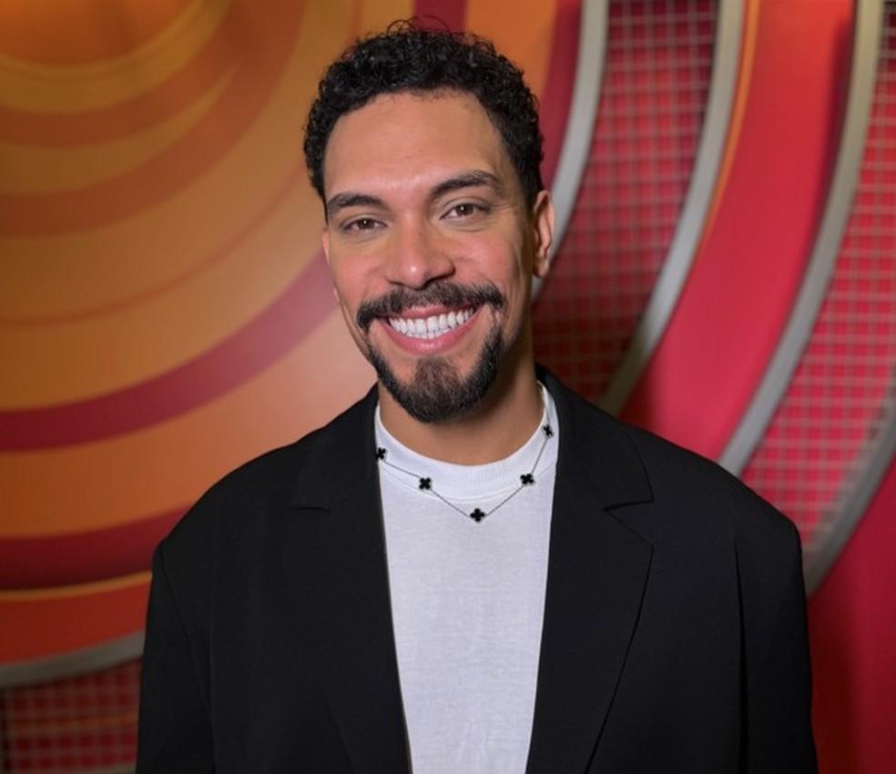 Vinícius fala o que sente por Renata e reage a comentário de Maike 'Achando engraçado'