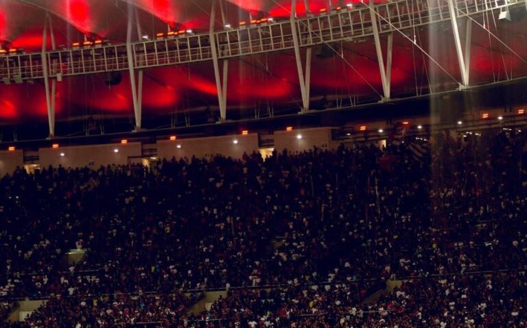 Flamengo anuncia preços de ingressos para o confronto decisivo com o Corinthians