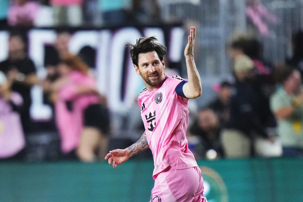 Lionel Messi comemora um dos gols do Inter Miami na vitória sobre o Los Angeles FC