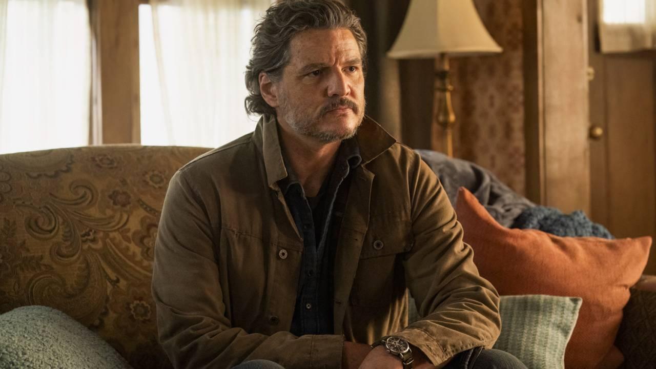 Pedro Pascal como Joel: busca por saúde mental no caos.