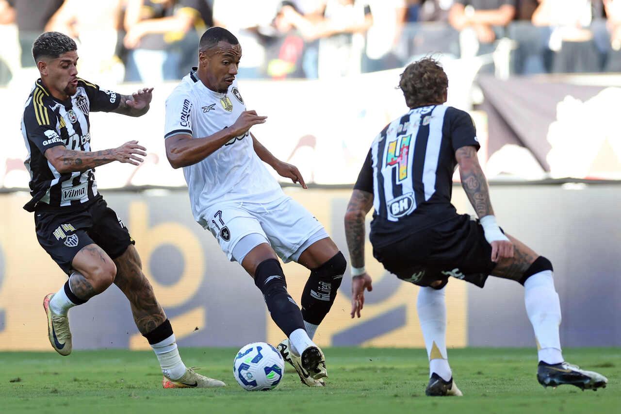 Atuações do Fluminense contra o GV San José