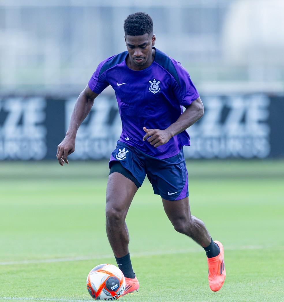 Santos Laguna alega não ter recebido parcelas da venda de Félix Torres ao Corinthians