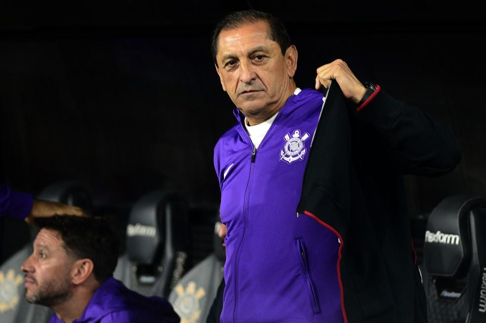 Time de Ramón Díaz respondeu bem neste sábado e venceu de maneira convincente