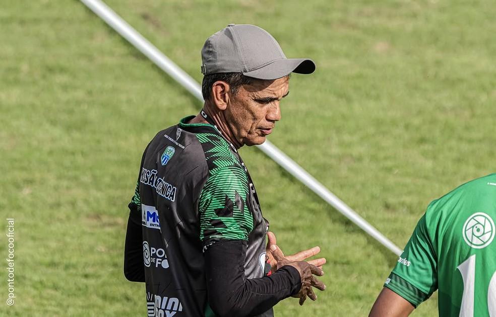 Marlon Cutrim, técnico do Tuntum