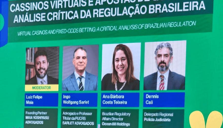 Palestrantes do painel de regulação
