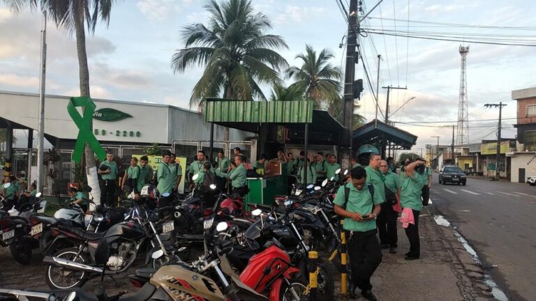 Rodoviários paralisam parte da frota de ônibus em Manaus por reajuste salarial
