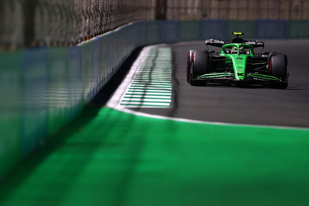 Gabriel Bortoleto durante a classificação para o GP da Arábia Saudita