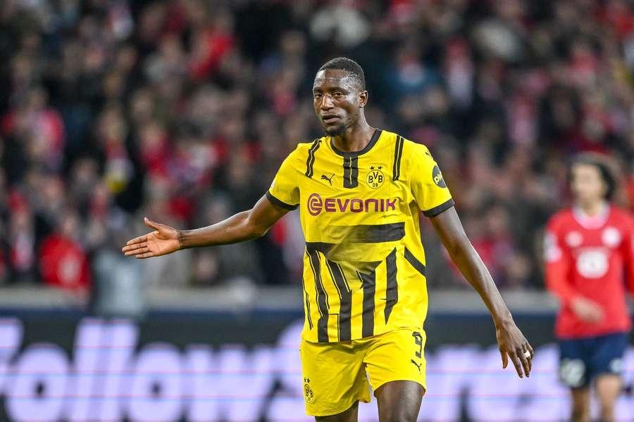 Serhou Guirassy durante o jogo da Champions League.