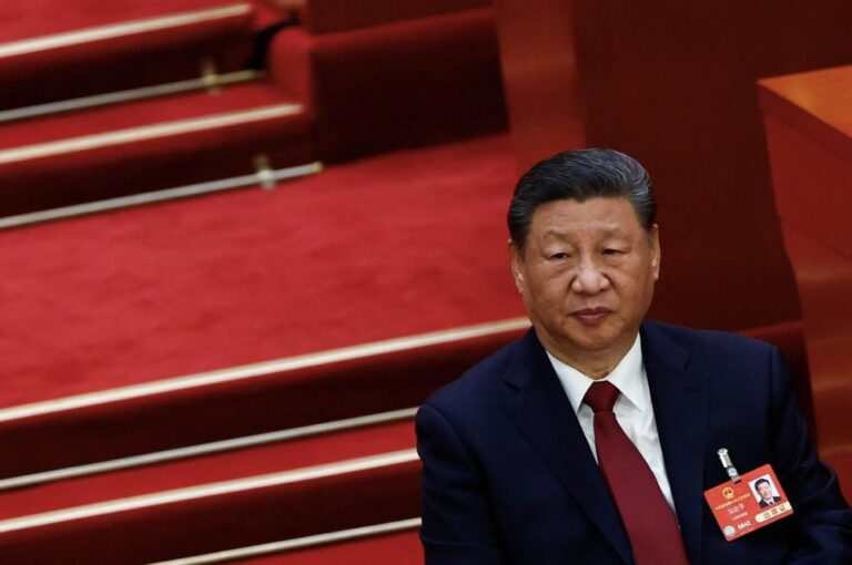 Guerra Comercial entre EUA e China: Tarifas Aumentam para 125%