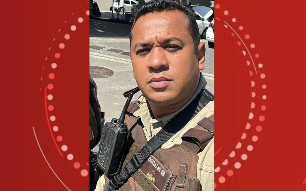 Um dos seis policiais presos é Lázaro Andrade, conhecido como Alexandre Tchaca