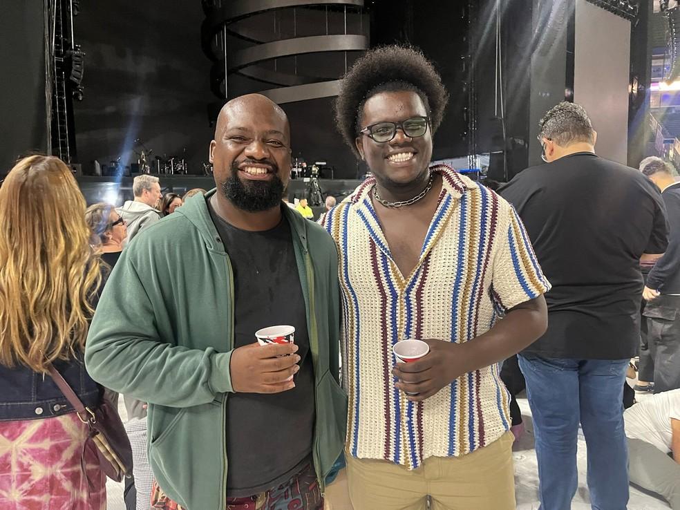 Guilherme e o namorado no show do Gilberto Gil