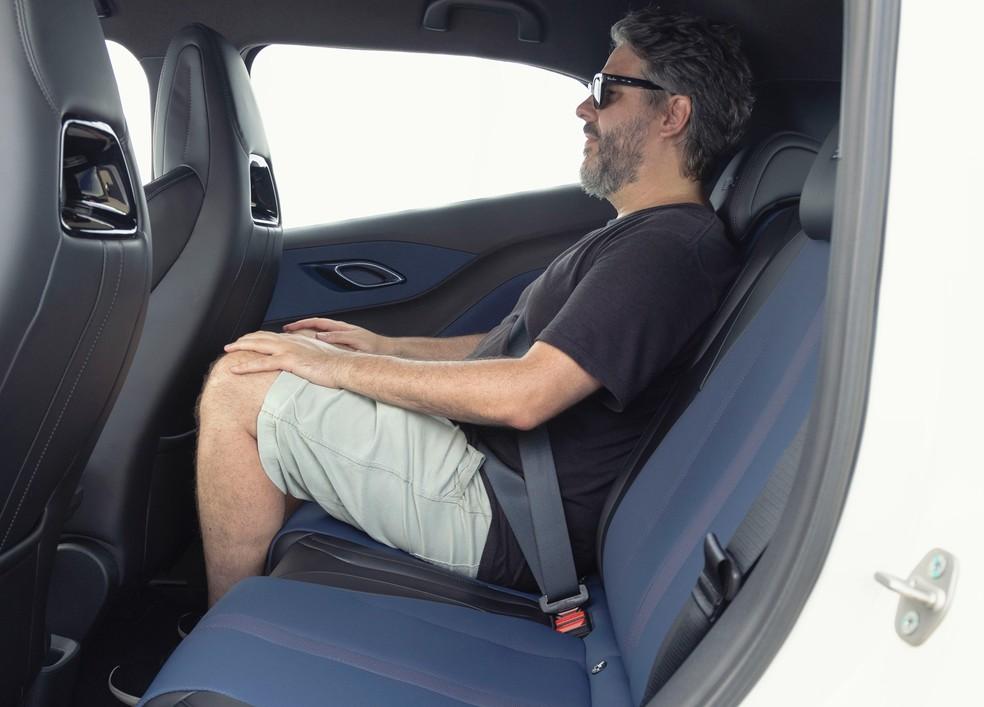 BYD Dolphin Mini oferece bom espaço para os passageiros