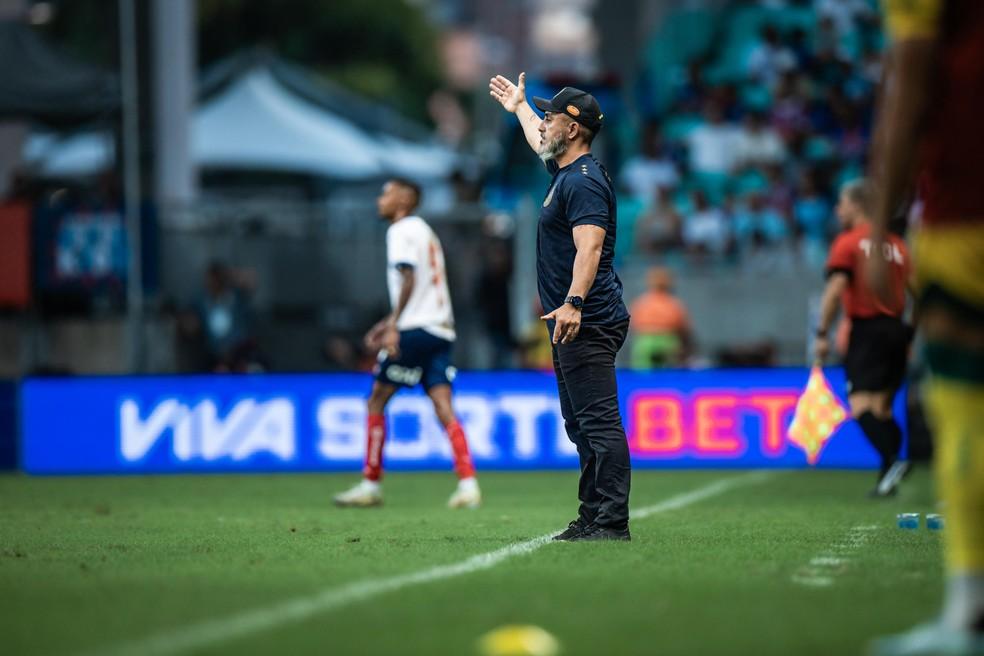 Rafael Guanaes no jogo do Mirassol contra o Bahia