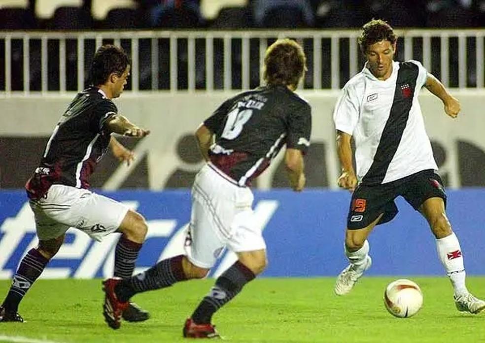 Leandro Amaral em Vasco x Lanús, em 2007