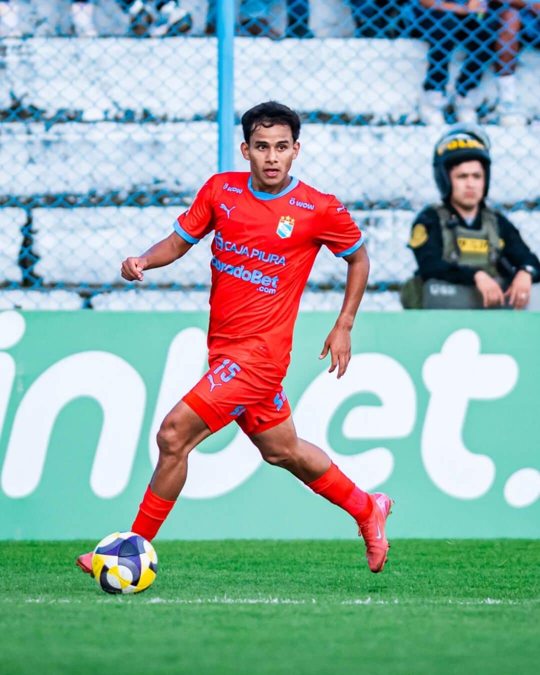 Terceira camisa do Sporting Cristal 2025 é revelada pela PUMA