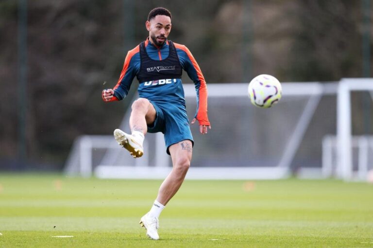 Matheus Cunha Gera Expectativas em Conflito Antes do Duelo entre Wolves e West Ham