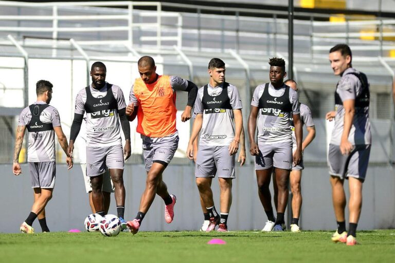 Ponte Preta Enfrenta Retrô em Busca da Primeira Vitória na Série C