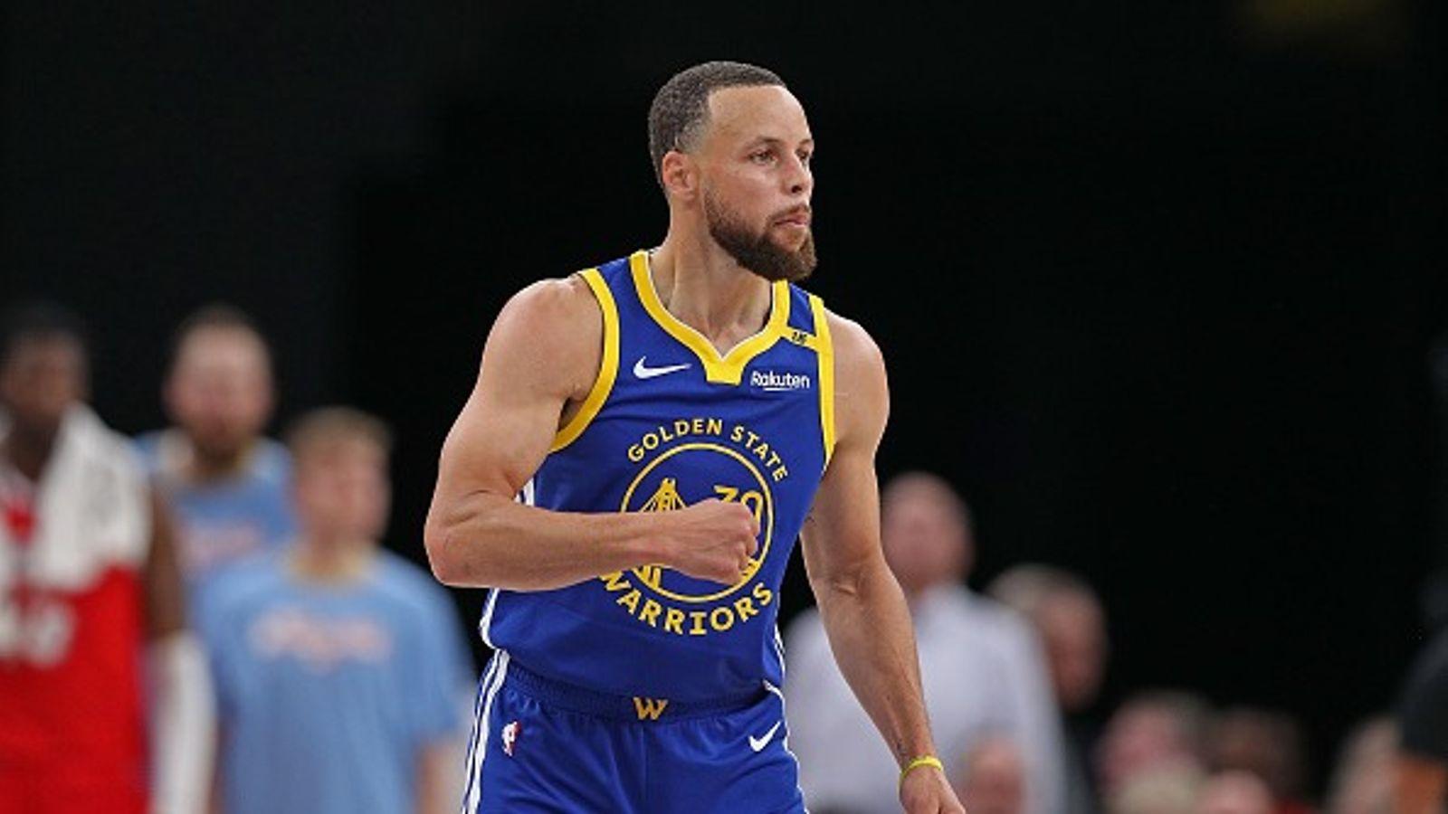 Stephen Curry Injury Report: Will the Warriors' Point Guard Play Tonight Against the Spurs?