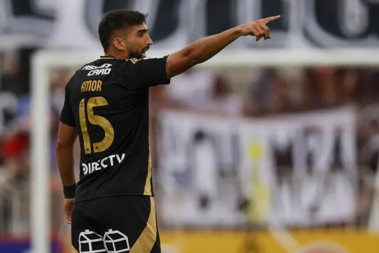 Colo Colo Enfrenta Fortaleza em Partida Decisiva da Copa Libertadores