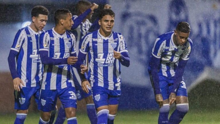 Coritiba e Avaí se enfrentam em jogo decisivo pela Série B 2025