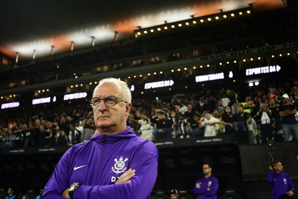 Dorival Junior em Corinthians x Internacional