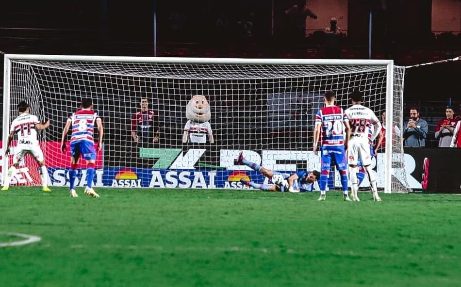 Partida entre São Paulo e Fortaleza, pelo Brasileirão 2025