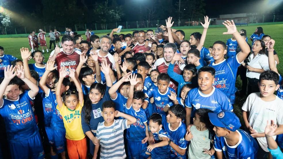Estádio Natizão reinaugurado com a presença de Cafu