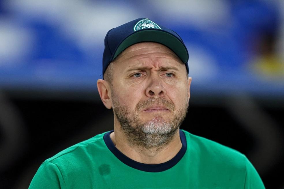 Mozart, treinador do Coritiba